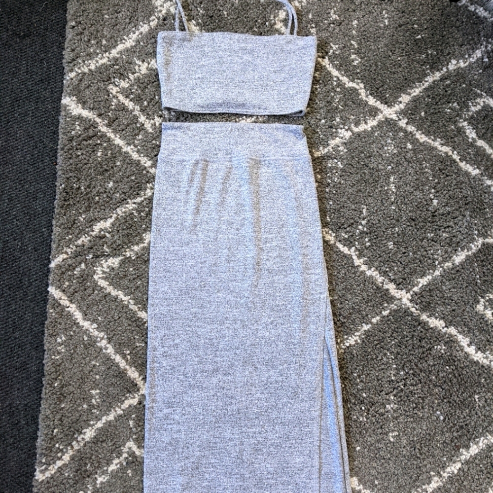 Wilfred Free Skirt + crop set